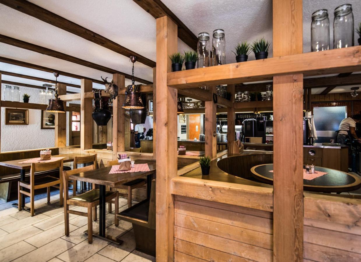 Berggasthaus Piz Calmot Andermatt Exterior foto